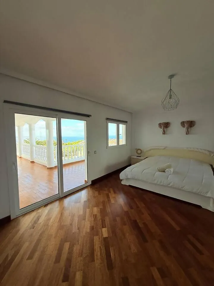 Villa Playa Paraiso Vista Al Mar 阿德耶